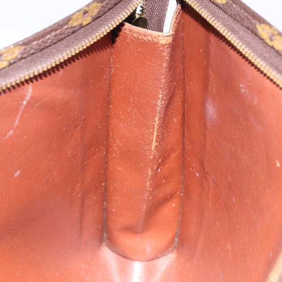 LOUIS VUITTON Monogram Poche Toilette 26 Pouch M47542 LV Auth 195782