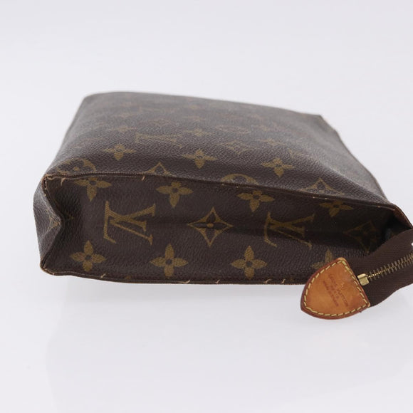 LOUIS VUITTON Monogram Poche Toilette 26 Pouch M47542 LV Auth 195782