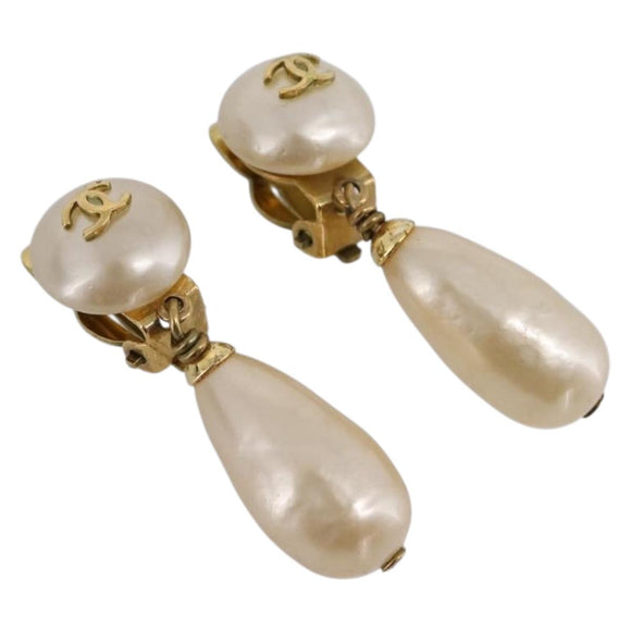 CHANEL Earring metal Gold CC Auth 195937V