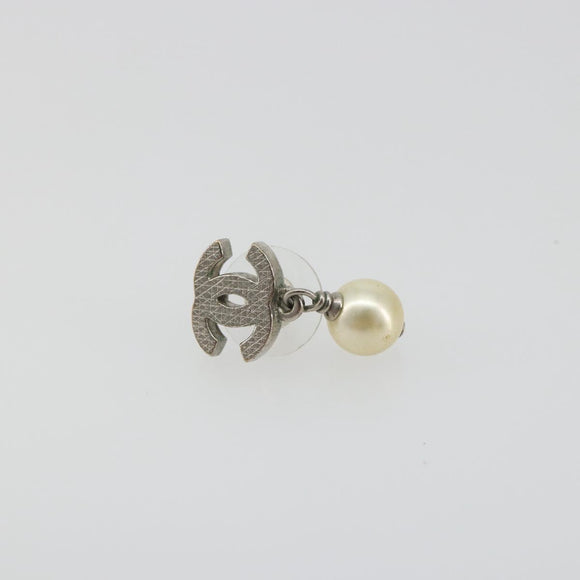 CHANEL COCO Mark Pierce metal Silver CC Auth 195942A
