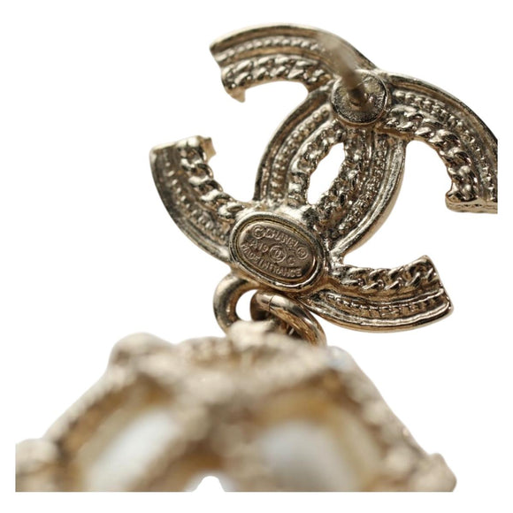 CHANEL COCO Mark Pierce metal Gold Tone CC Auth 195948M