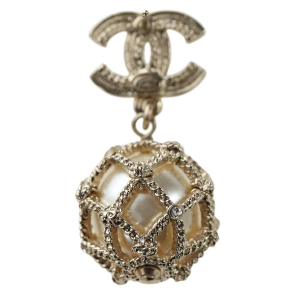 CHANEL COCO Mark Pierce metal Gold Tone CC Auth 195948M