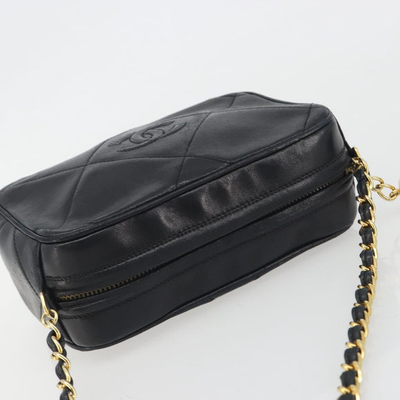 CHANEL Matelasse Chain Shoulder Bag Lamb Skin Gold Black CC Auth 195961V