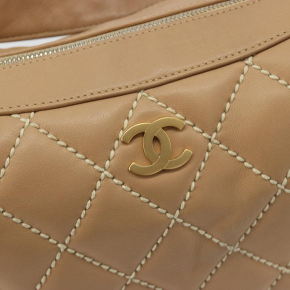 CHANEL Wild Stitch Shoulder Bag Leather Beige Gold CC Auth 195981A