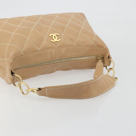 CHANEL Wild Stitch Shoulder Bag Leather Beige Gold CC Auth 195981A
