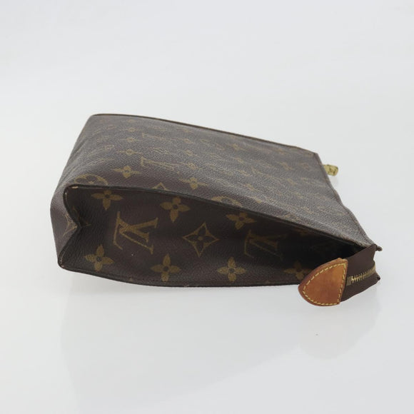 LOUIS VUITTON Monogram Poche Toilette 26 Pouch M47542 LV Auth 196033