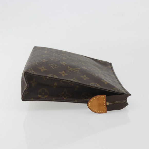 LOUIS VUITTON Monogram Poche Toilette 26 Pouch M47542 LV Auth 196037A