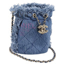 CHANEL Matelasse Chain Shoulder Pouch Denim Blue Gold CC Auth 196050SAM-1