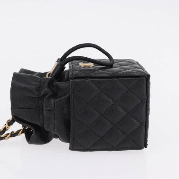 CHANEL Matelasse Chain Shoulder Bag Lamb Skin Black Gold Tone CC Auth 196108SAM