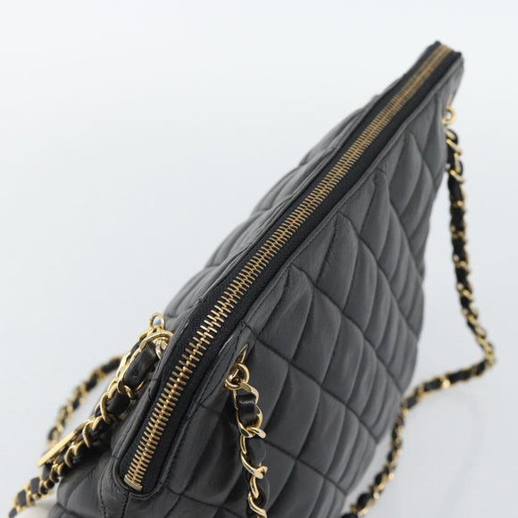 CHANEL Matelasse Chain Shoulder Bag Lamb Skin Black Gold Tone CC Auth 196177