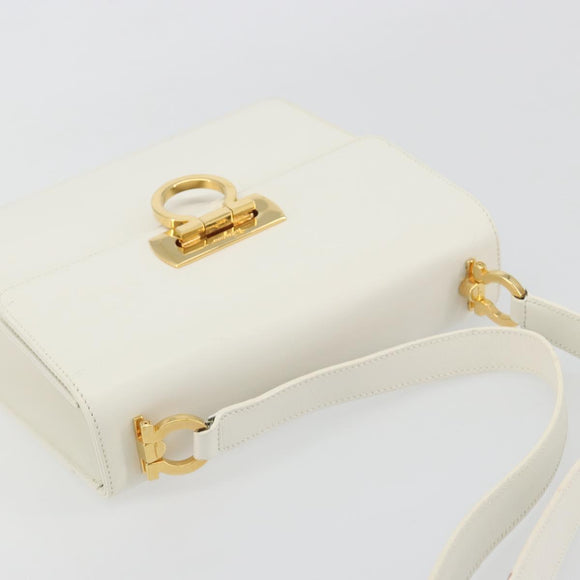 Salvatore Ferragamo Gancini Shoulder Bag Leather White Gold Tone Auth 196208