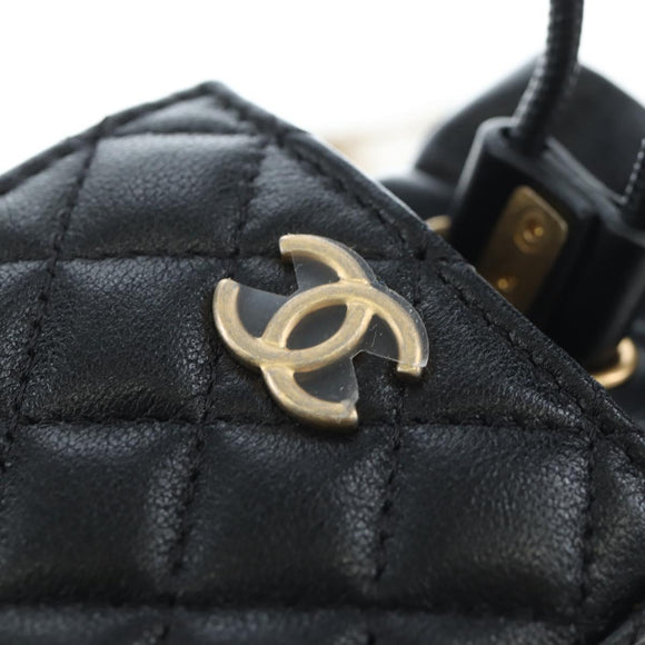 CHANEL Matelasse Chain Shoulder Pouch Lamb Skin Black Gold Tone CC Auth 196221M