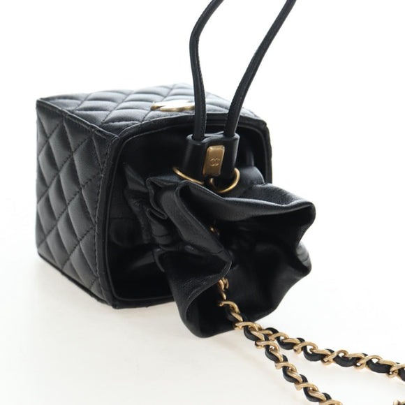 CHANEL Matelasse Chain Shoulder Pouch Lamb Skin Black Gold Tone CC Auth 196221M