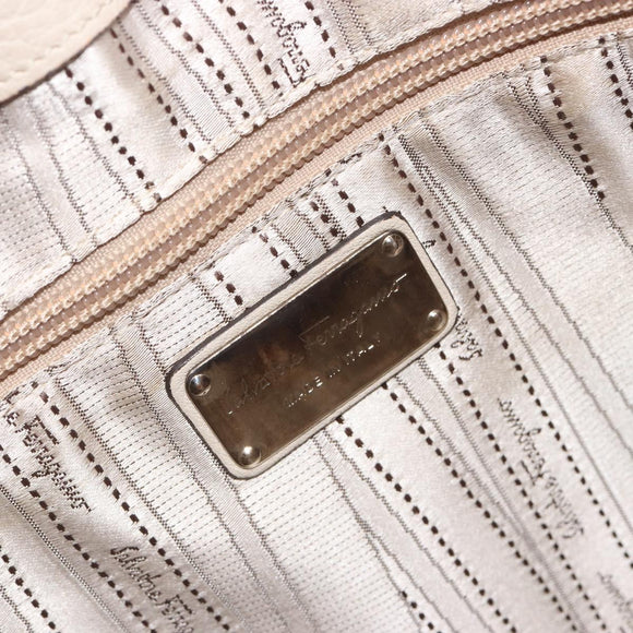 Salvatore Ferragamo Gancini Shoulder Bag Leather Ivory Silver Auth 196279