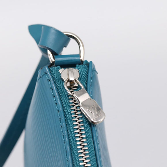 LOUIS VUITTON Epi Pochette Accessoires Pouch Cyan M40823 LV Auth 196344V
