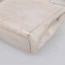CHANEL Matelasse Hand Bag Leather White CC Auth 196360M-15