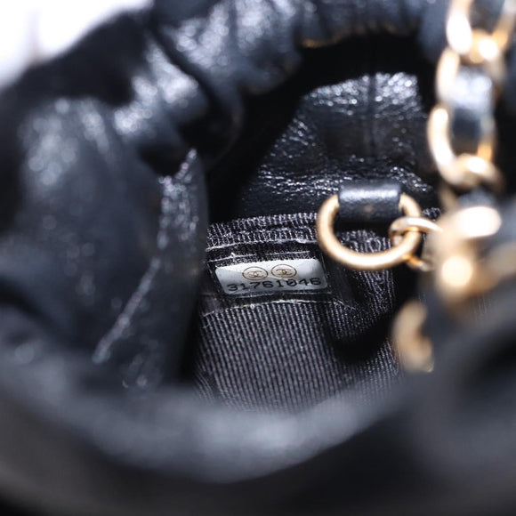 CHANEL Matelasse Chain Shoulder Pouch Lamb Skin Black Gold Tone CC Auth 196469M