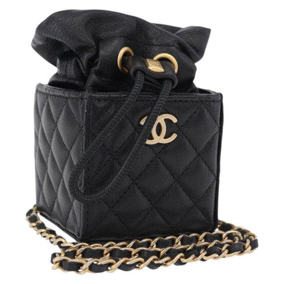 CHANEL Matelasse Chain Shoulder Pouch Lamb Skin Black Gold Tone CC Auth 196470M