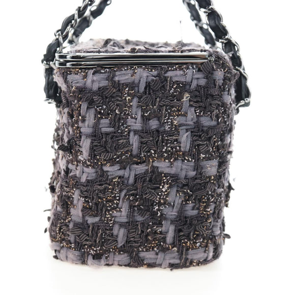 CHANEL Paris New York Line Chain Vanity Bag Tweed Gray Silver CC Auth 196581M