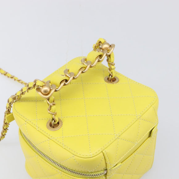 CHANEL Matelasse Chain Vanity Bag Lamb Skin 2way Yellow Gold CC Auth 196667M