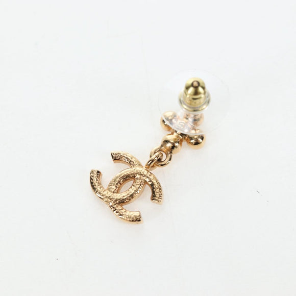 CHANEL COCO Mark Pierce Metal Gold Tone CC Auth 196718M