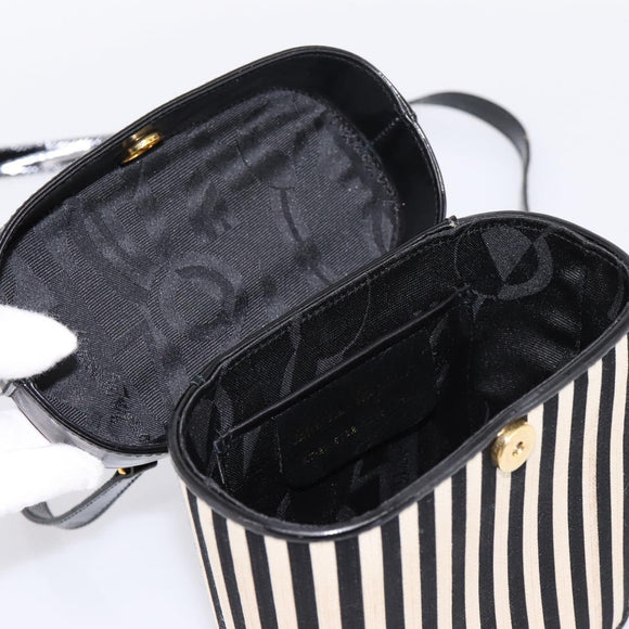 Salvatore Ferragamo Gancini Hand Bag Patent leather 2way Black Gold Auth 196764