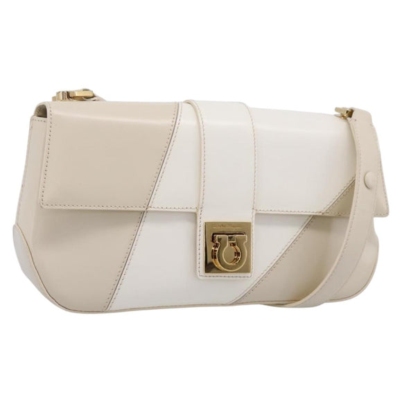 Salvatore Ferragamo Gancini Shoulder Bag Leather Light Beige Gold Auth 196789A