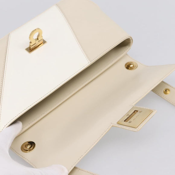 Salvatore Ferragamo Gancini Shoulder Bag Leather Light Beige Gold Auth 196789A