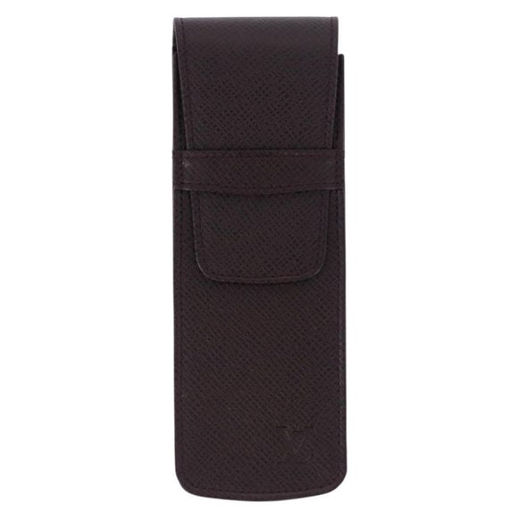 LOUIS VUITTON Taiga Dog Solo Pen Case Acajou LV Auth 196820A