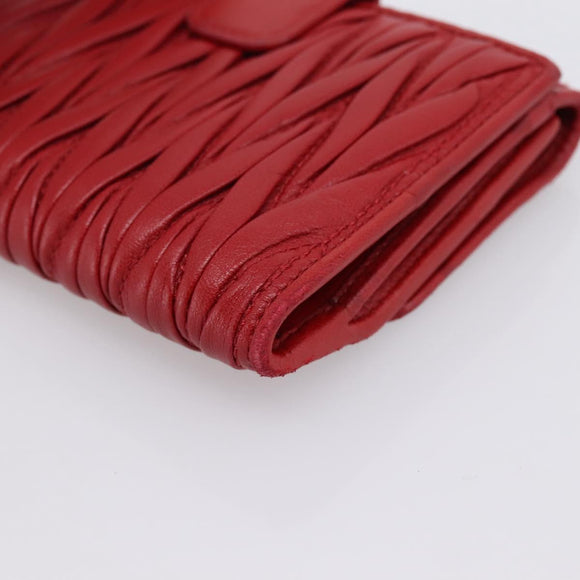 Miu Miu Matelasse Bifold Wallet Leather Red Gold Auth 196824A