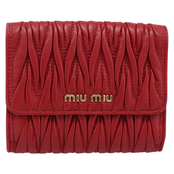 Miu Miu Matelasse Bifold Wallet Leather Red Gold Auth 196824A