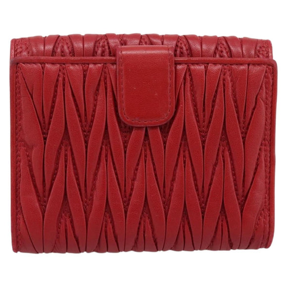 Miu Miu Matelasse Bifold Wallet Leather Red Gold Auth 196824A
