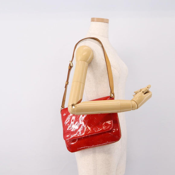 LOUIS VUITTON Monogram Vernis Thompson Street Bag Red Rouge M91094 Auth 197460