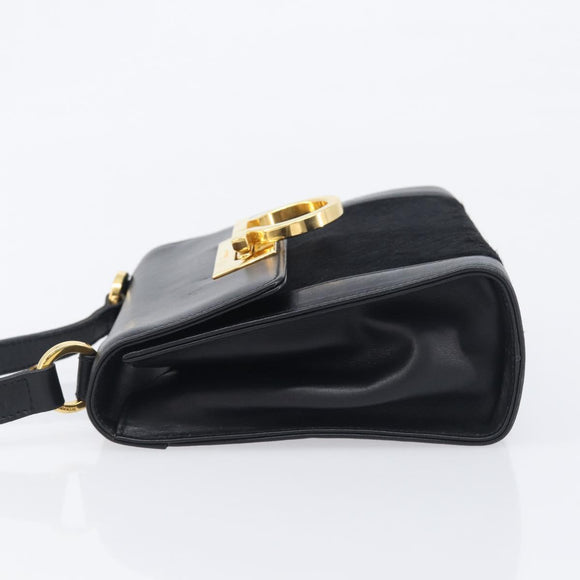 Salvatore Ferragamo Gancini Shoulder Bag Harako leather Black Gold Auth 197468A