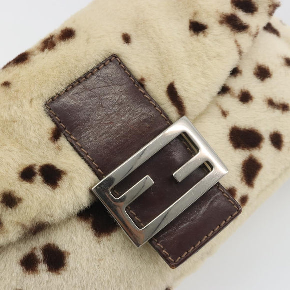 FENDI Mamma Baguette Shoulder Bag fur Ivory Silver Auth 197511SAM