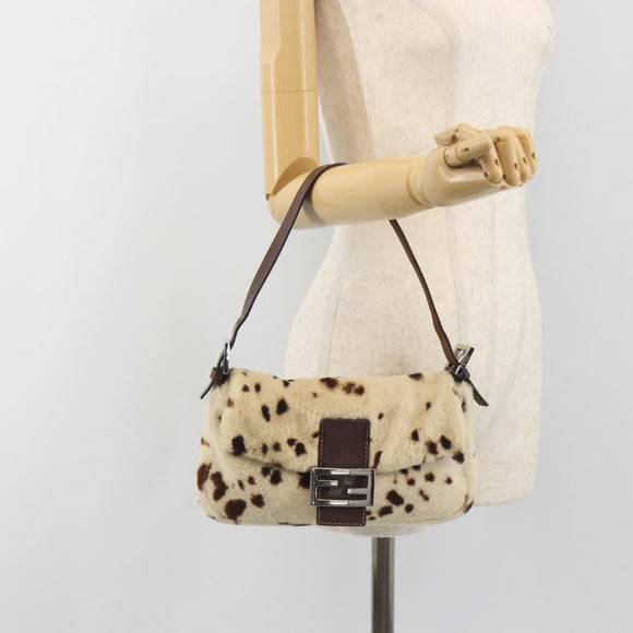 FENDI Mamma Baguette Shoulder Bag fur Ivory Silver Auth 197511SAM
