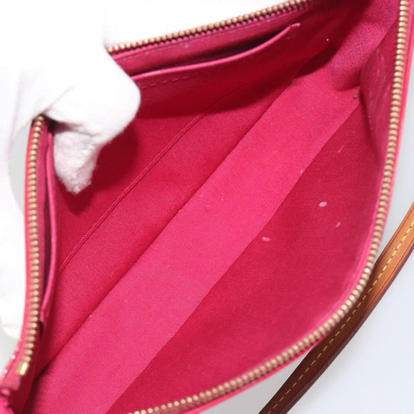 LOUIS VUITTON Vernis Pochette Accessoires Rose Andian M91574 Auth 197577A