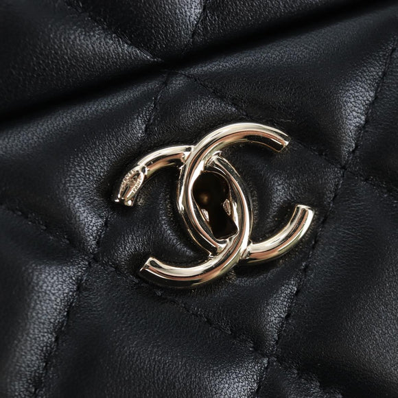 CHANEL Mini Matelasse 12 Success Story Chain Bag Leather Black CC Auth 197581SV