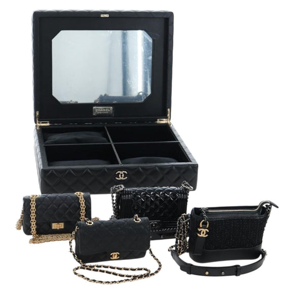 CHANEL Mini Matelasse 12 Success Story Chain Bag Leather Black CC Auth 197581SV