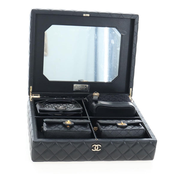CHANEL Mini Matelasse 12 Success Story Chain Bag Leather Black CC Auth 197581SV