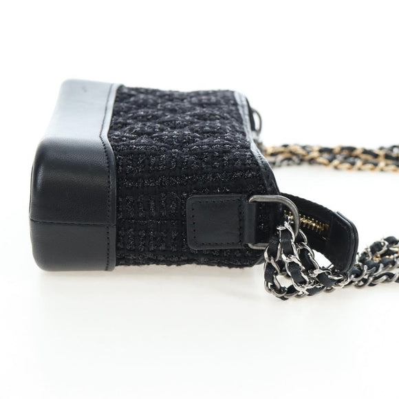 CHANEL Mini Matelasse 12 Success Story Chain Bag Leather Black CC Auth 197581SV