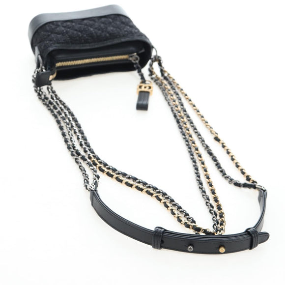CHANEL Mini Matelasse 12 Success Story Chain Bag Leather Black CC Auth 197581SV