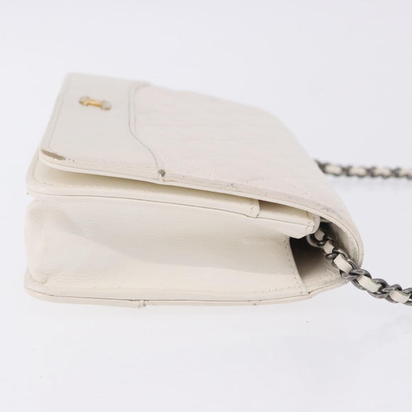 CHANEL Matelasse Chain Chain Shoulder Wallet Lamb Skin White CC Auth 197718V