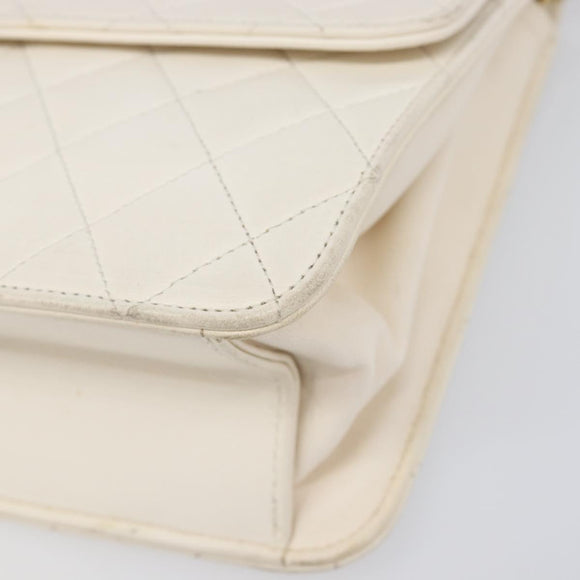 CHANEL Matelasse Chain Shoulder Bag Lamb Skin White Gold CC Auth 197774