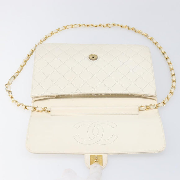 CHANEL Matelasse Chain Shoulder Bag Lamb Skin White Gold CC Auth 197774
