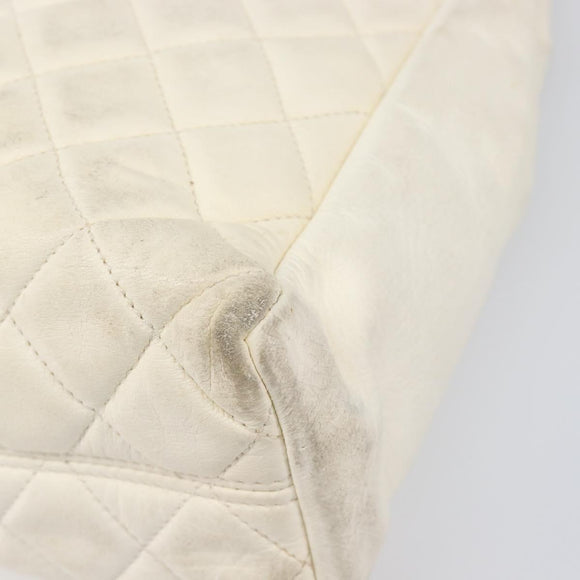 CHANEL Matelasse Chain Shoulder Bag Lamb Skin White Gold CC Auth 197780