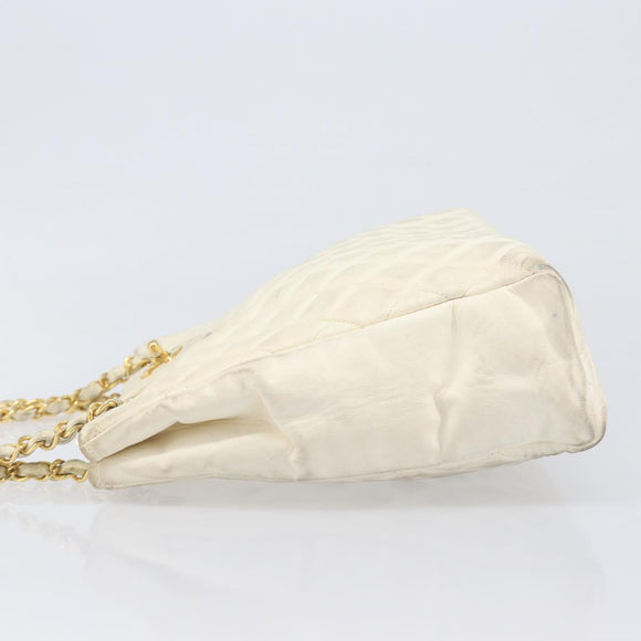 CHANEL Matelasse Chain Shoulder Bag Lamb Skin White Gold CC Auth 197780