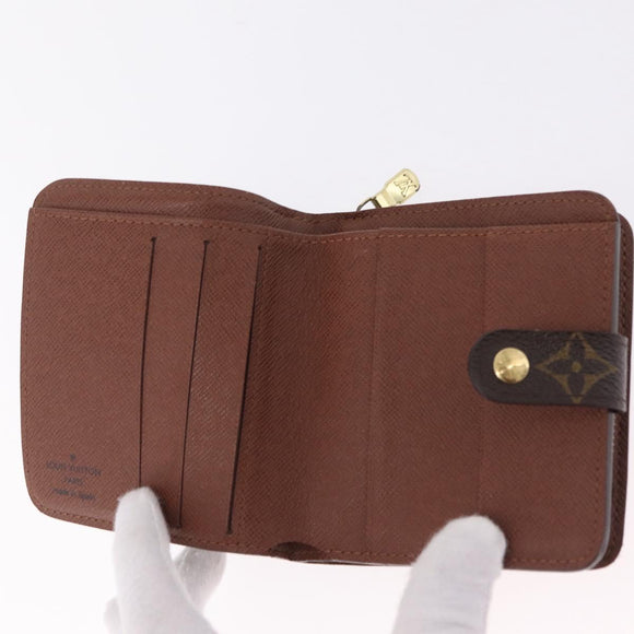 LOUIS VUITTON Monogram Compact Zip Wallet M61667 LV Auth 197932V