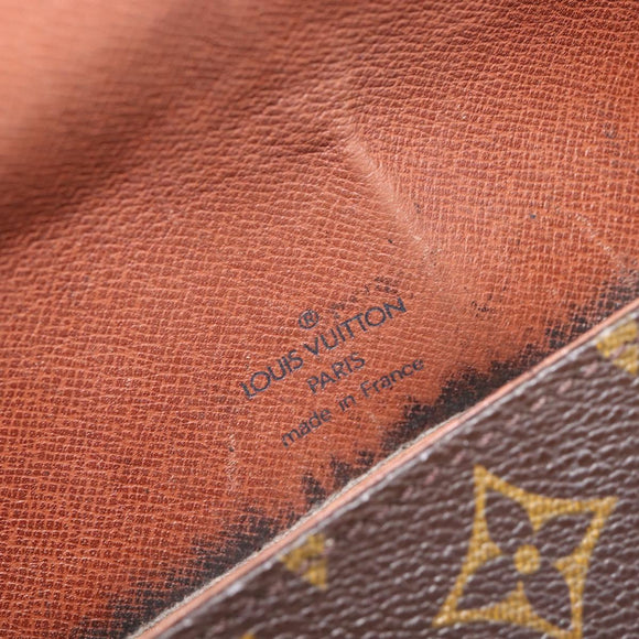 LOUIS VUITTON Monogram Saint Cloud PM Shoulder Bag M51244 LV Auth 198056