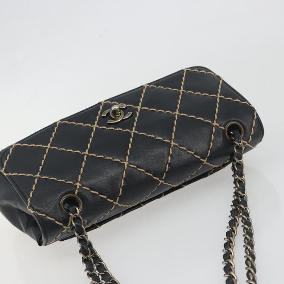 CHANEL Wild Stitch Chain Shoulder Bag Leather Black Gold CC Auth 198302V